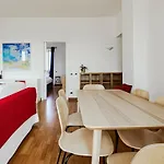 Center Rooftop With Terrace In Porta Romana 公寓 *