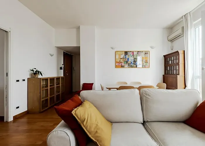 Daire Center Rooftop With Terrace In Porta Romana *