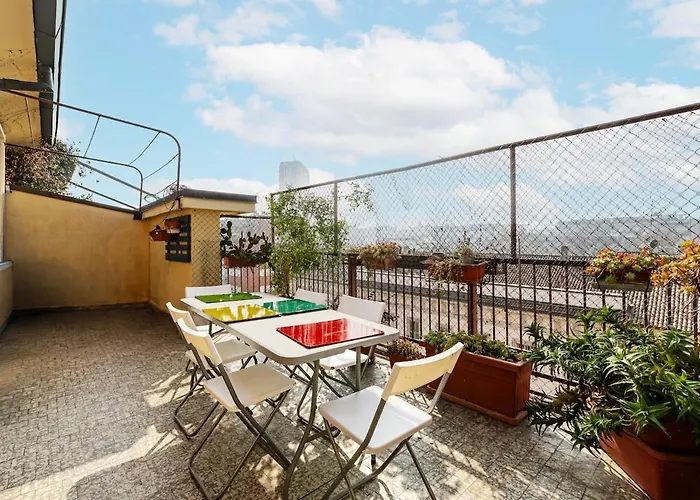Center Rooftop With Terrace In Porta Romana Daire *