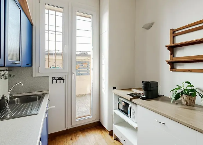 Center Rooftop With Terrace In Porta Romana Daire *